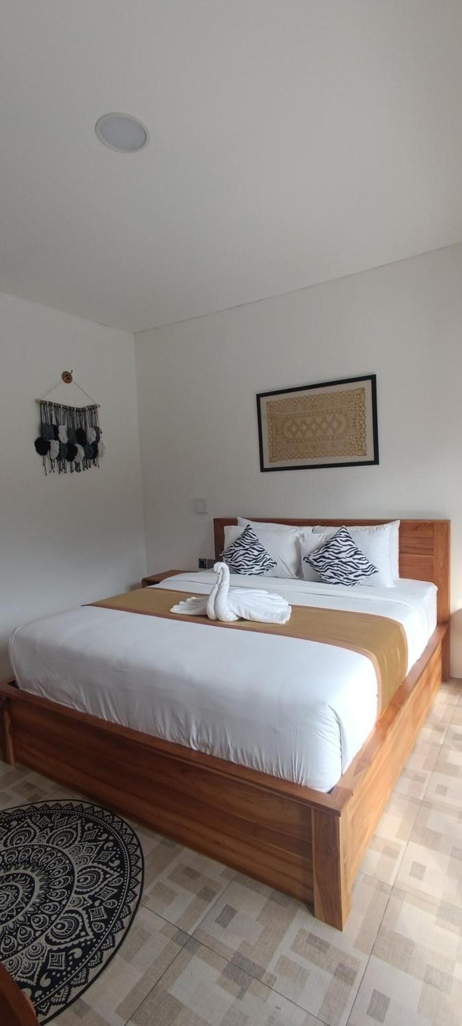 The Breeze Stay And Surf Canggu Екстериор снимка