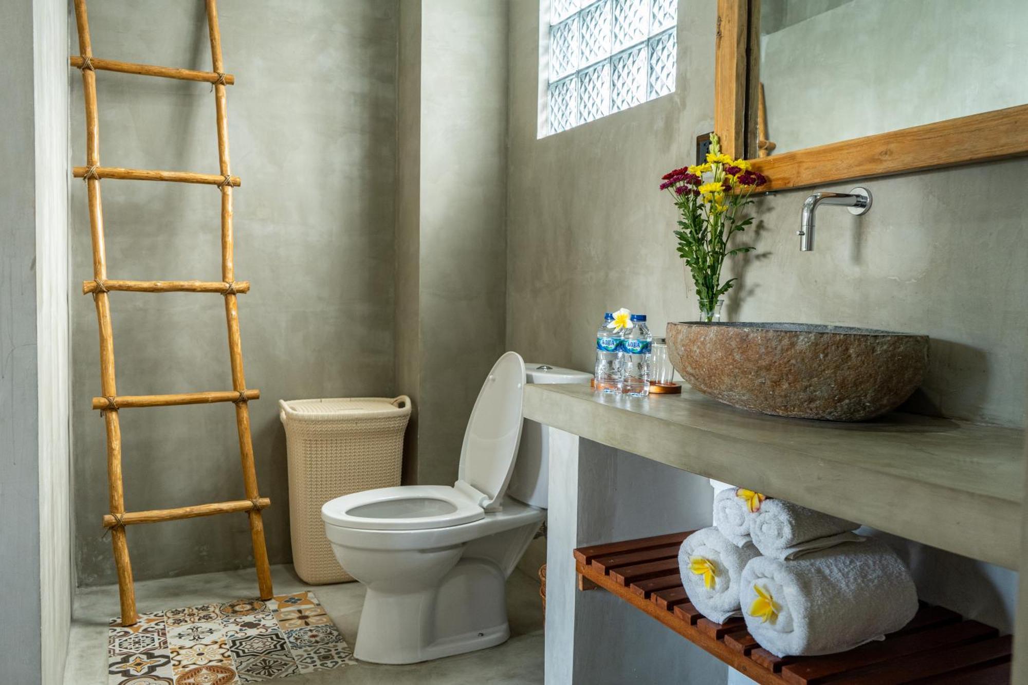 The Breeze Stay And Surf Canggu Екстериор снимка